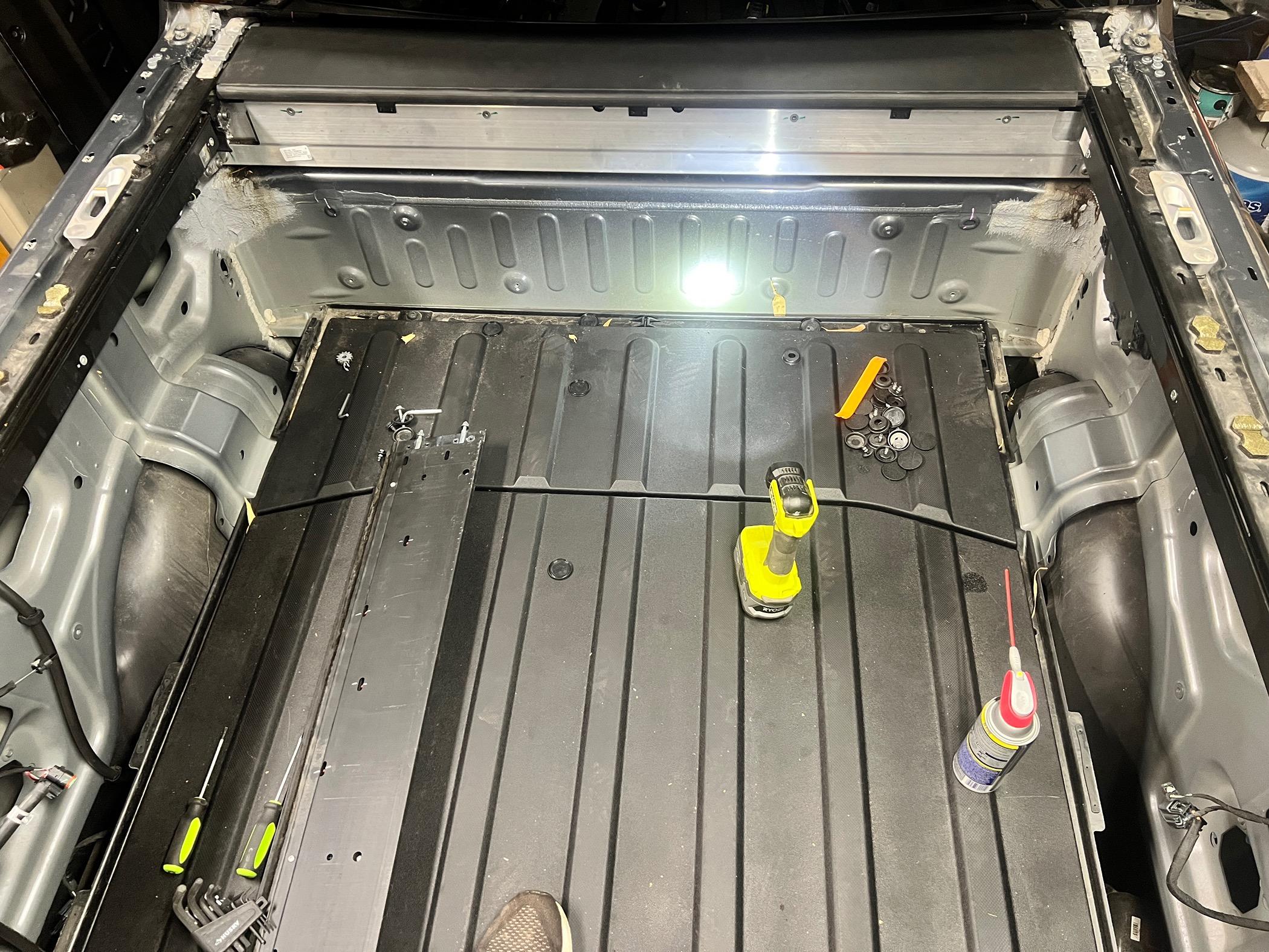 Rivian R1T R1S toolbox 2.0: adding modular bed storage w/ milwaukee packout to the R1T 1714405010879-8x