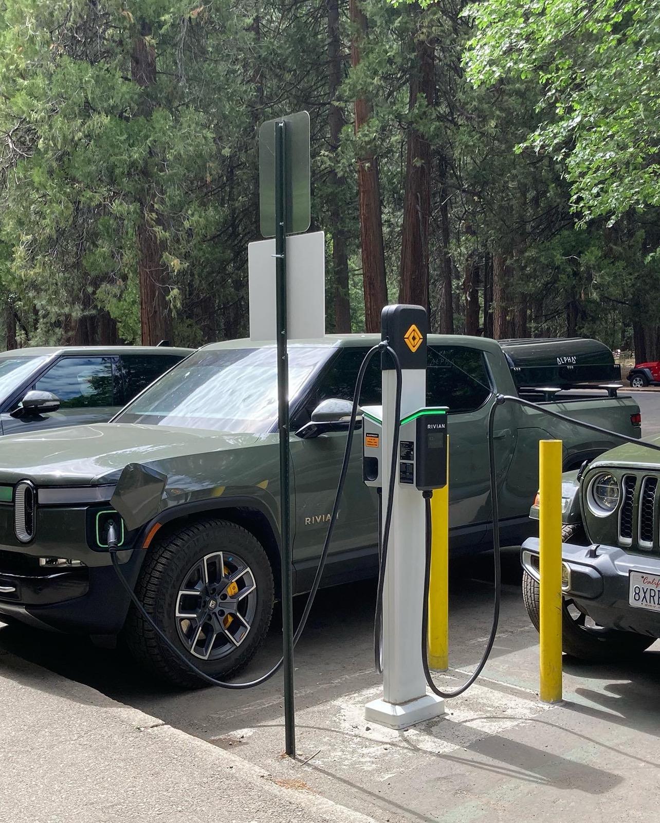 Rivian R1T R1S Next gen Rivians should NEVER have the charge port in the rear! B8DCB262-911F-4991-8563-C337B78B426C