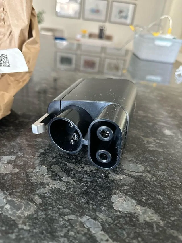 Rivian R1T R1S Rivian NACS Adapters begin arriving! nacs-adapter-came-v0-zr35px7ccvxc1