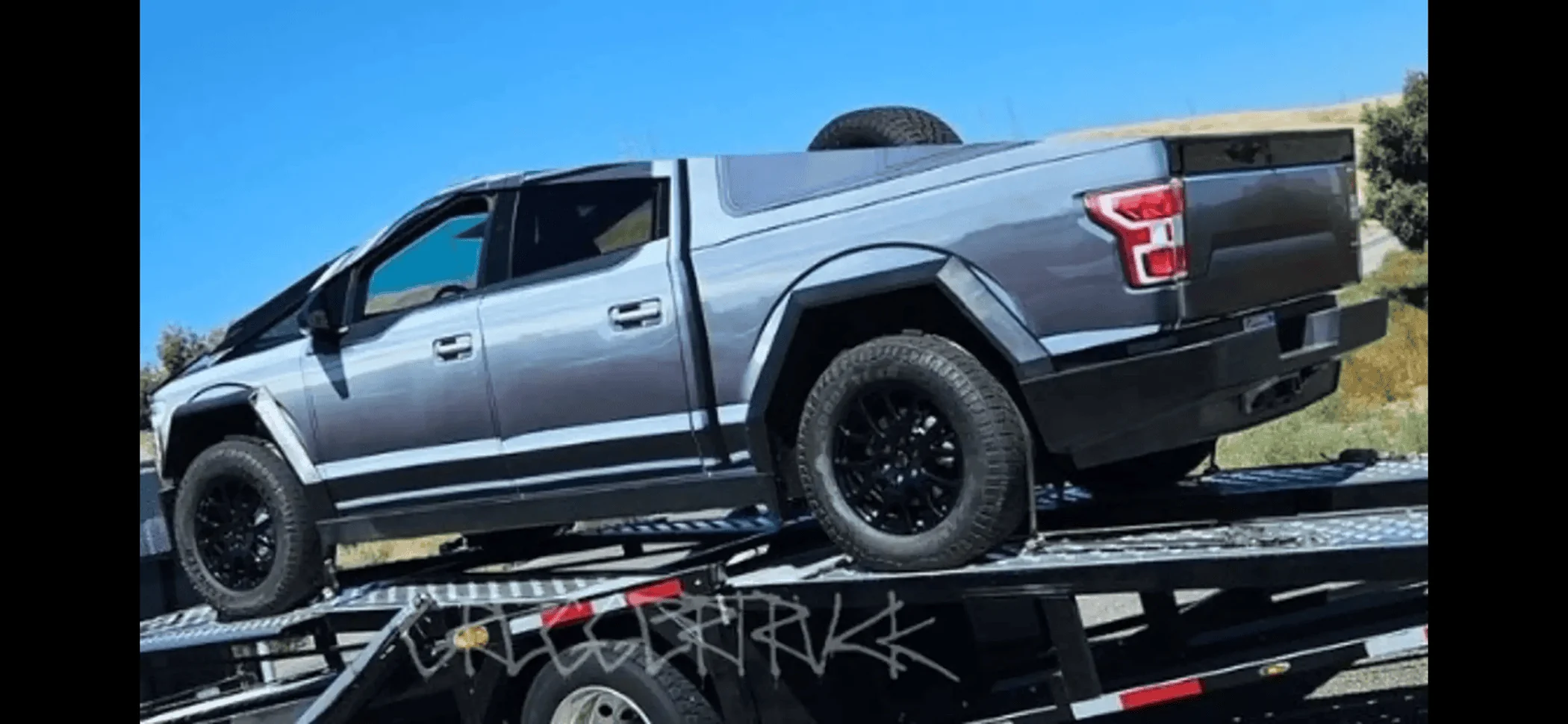 Rivian R1T R1S Guess what I found IMG_4839