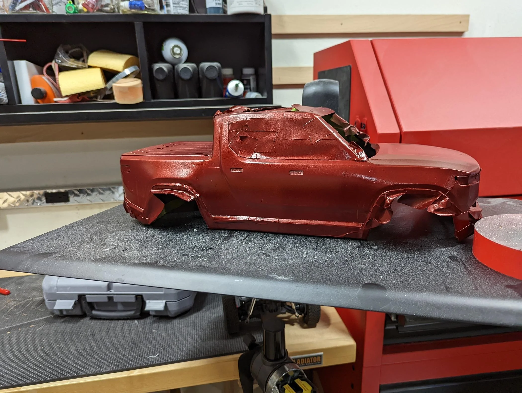Rivian R1T R1S Traxxas RC Truck + Rivian R1T body PXL_20220429_024316514