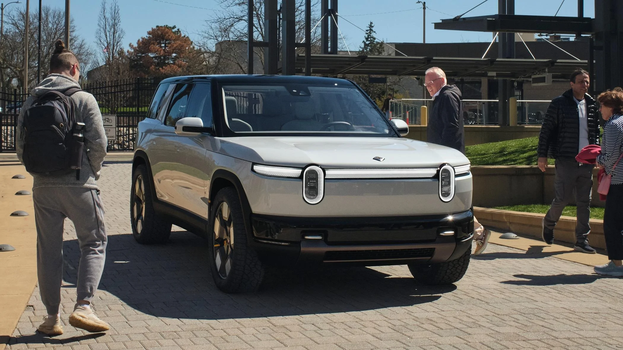 Rivian R2 2.jpeg