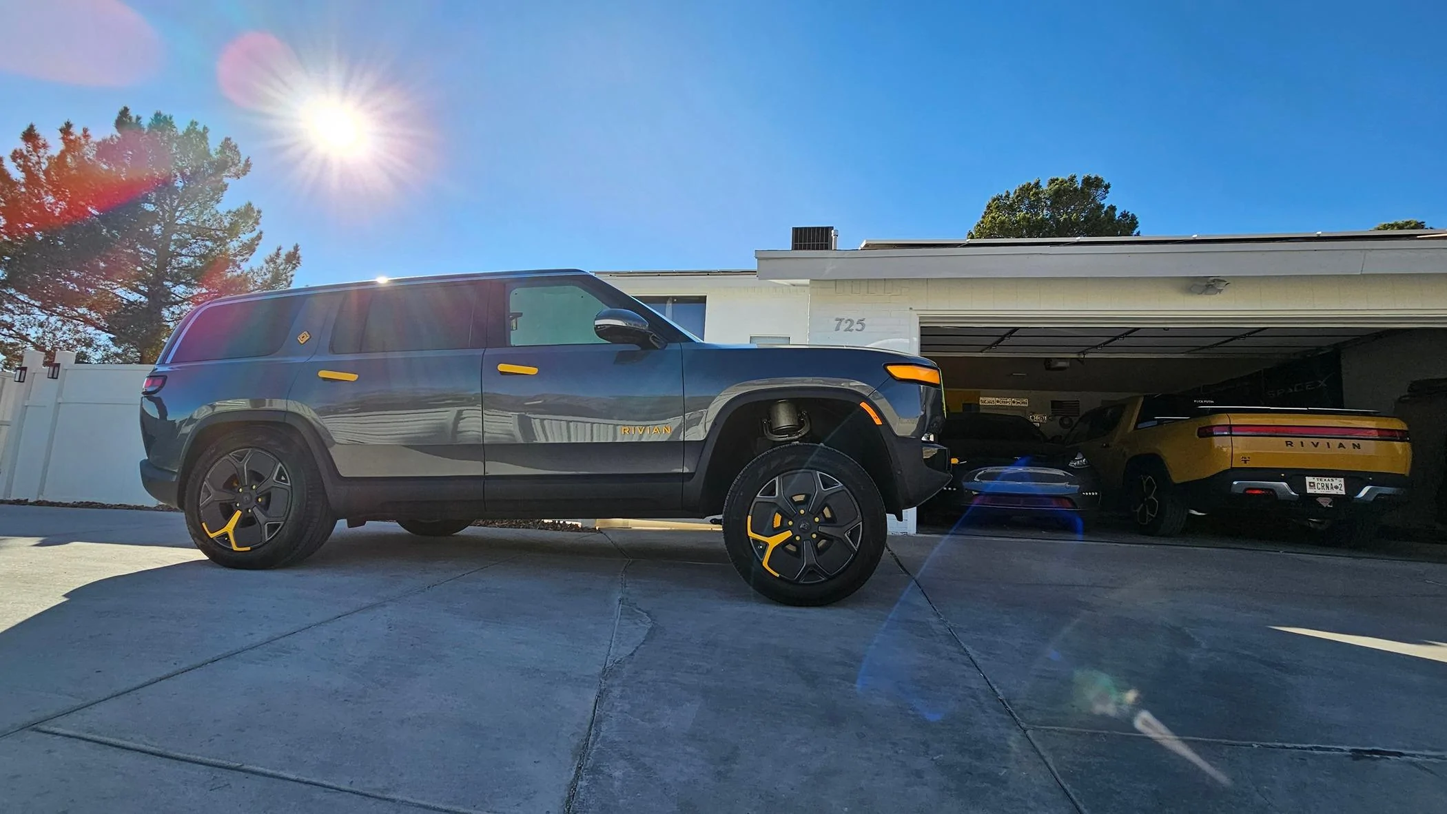 Rivian R1T R1S Suspension issue…took delivery yesterday… 20240127_150346