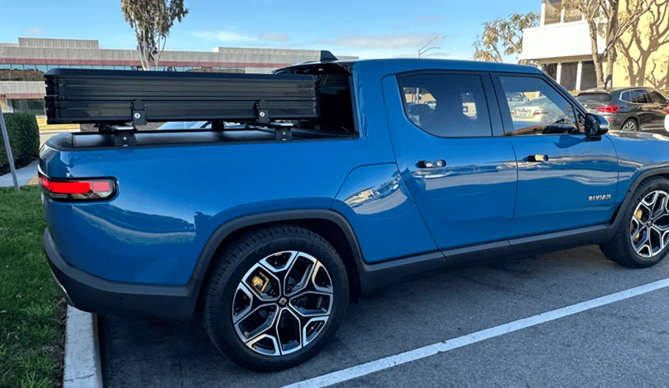 Rivian R1T R1S ISO/Borrow: Crossbars and tent? 1715092972675-d7
