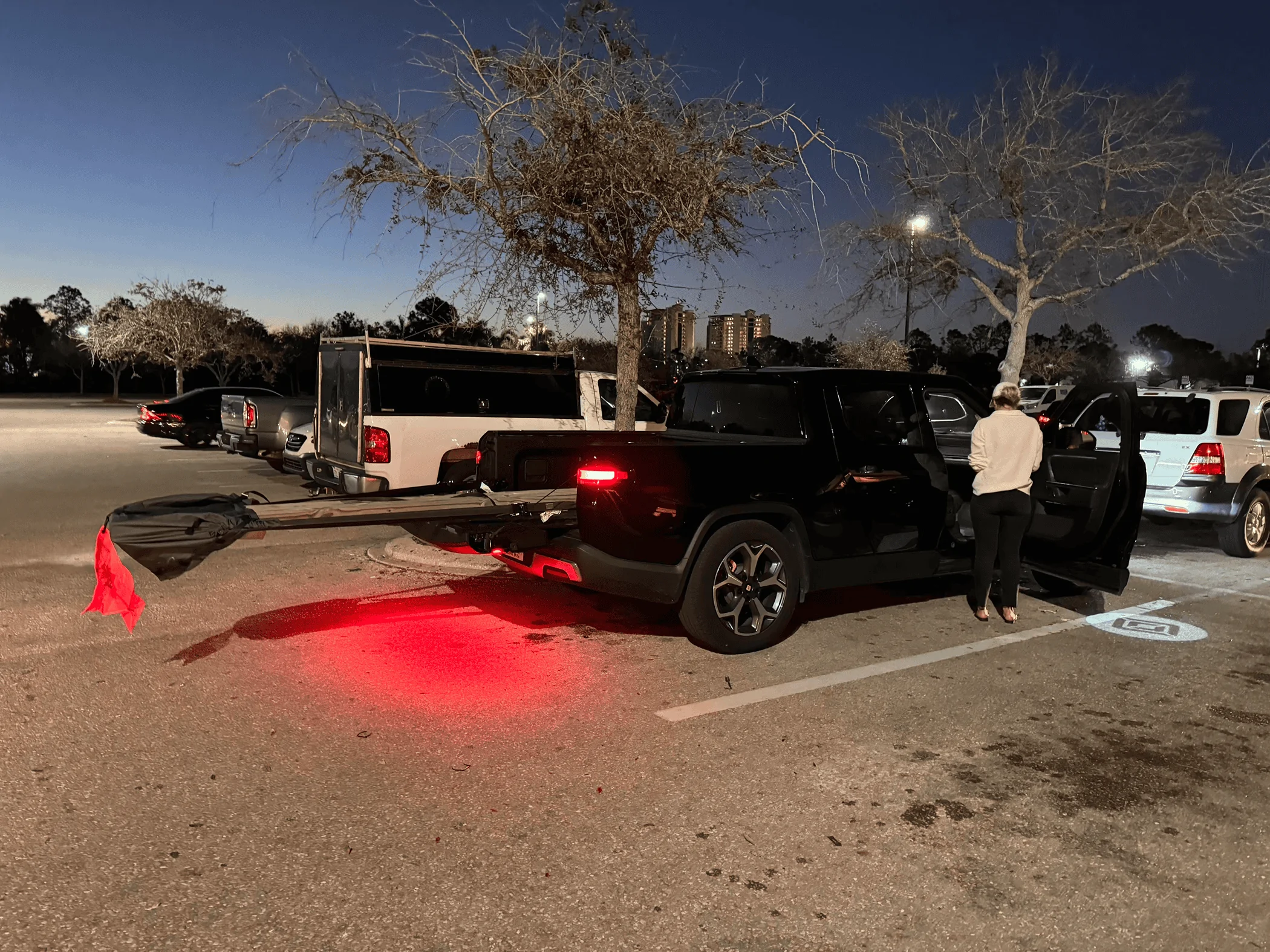 Rivian R1T R1S Hauling lumber with R1T? 1715288845977-xr