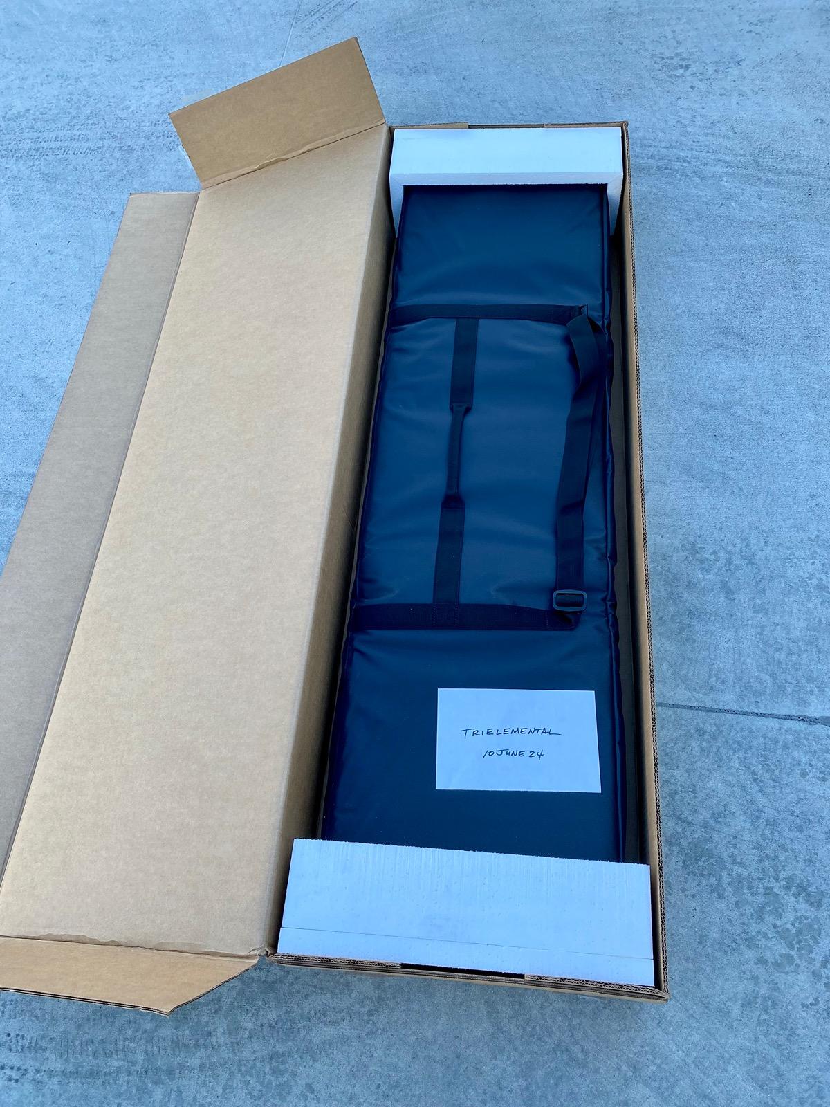 Rivian R1T R1S FS Brand New Tonneau Cover IMG_0073