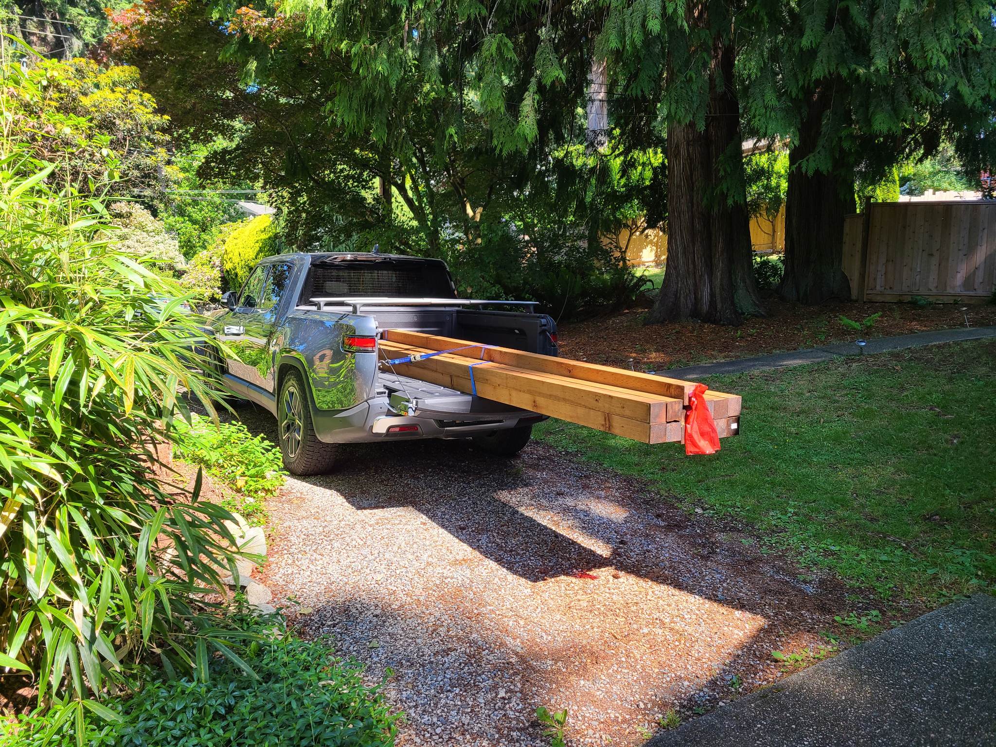 Rivian R1T R1S What Are You Hauling (or Hauled) in your Rivian? 🦾 received_974111210711063