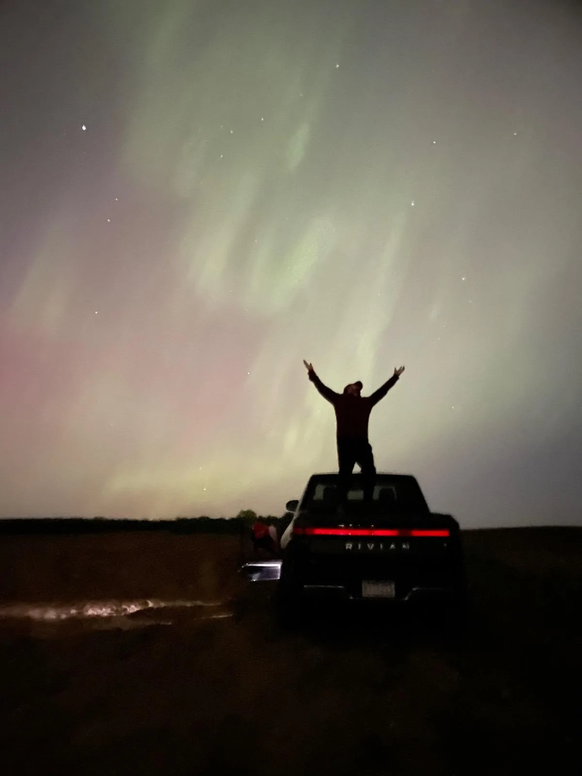 Rivian R1T R1S Aurora Rivian photos - post yours! IMG_0041