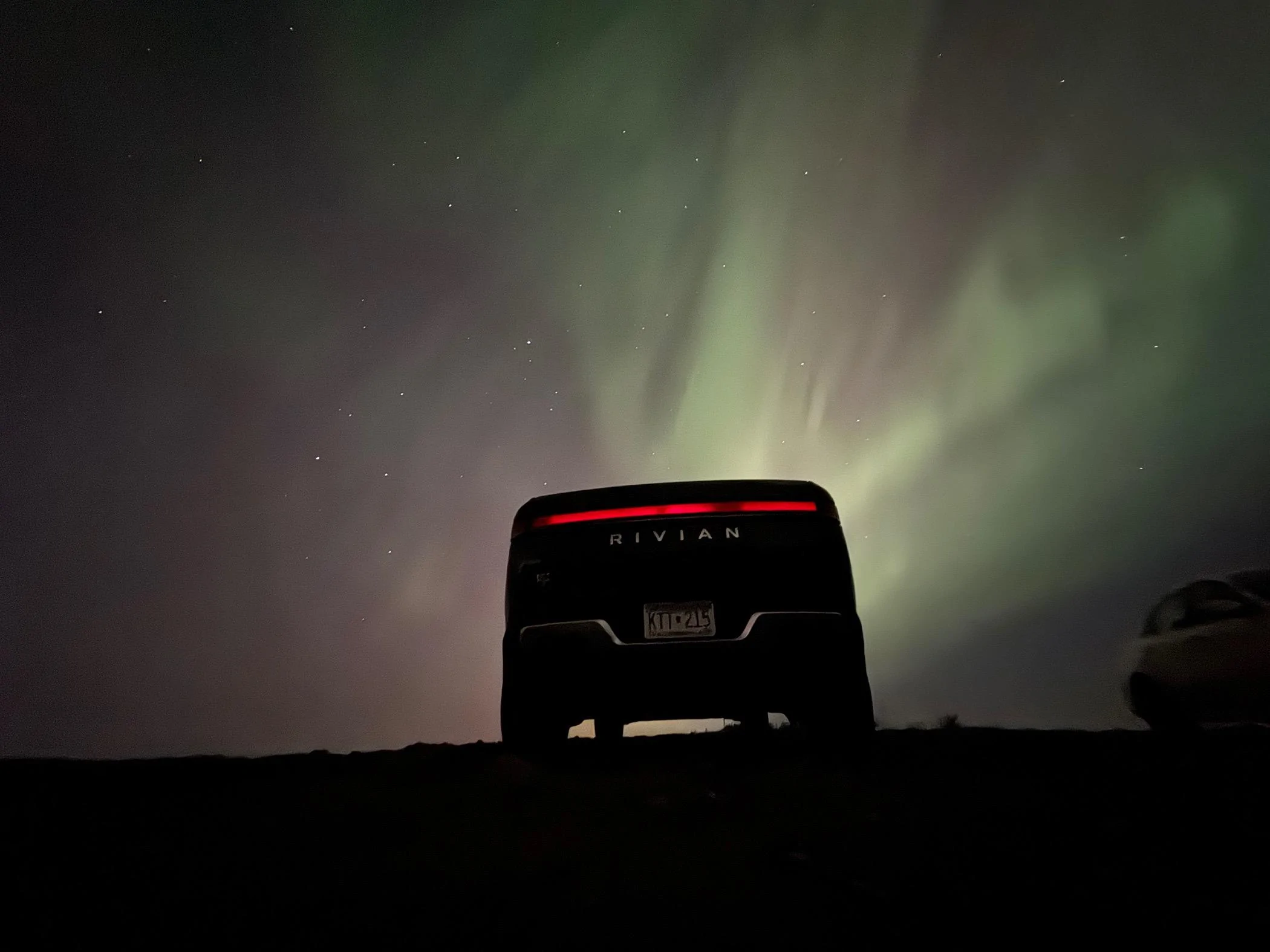 Rivian R1T R1S Aurora Rivian photos - post yours! IMG_6323