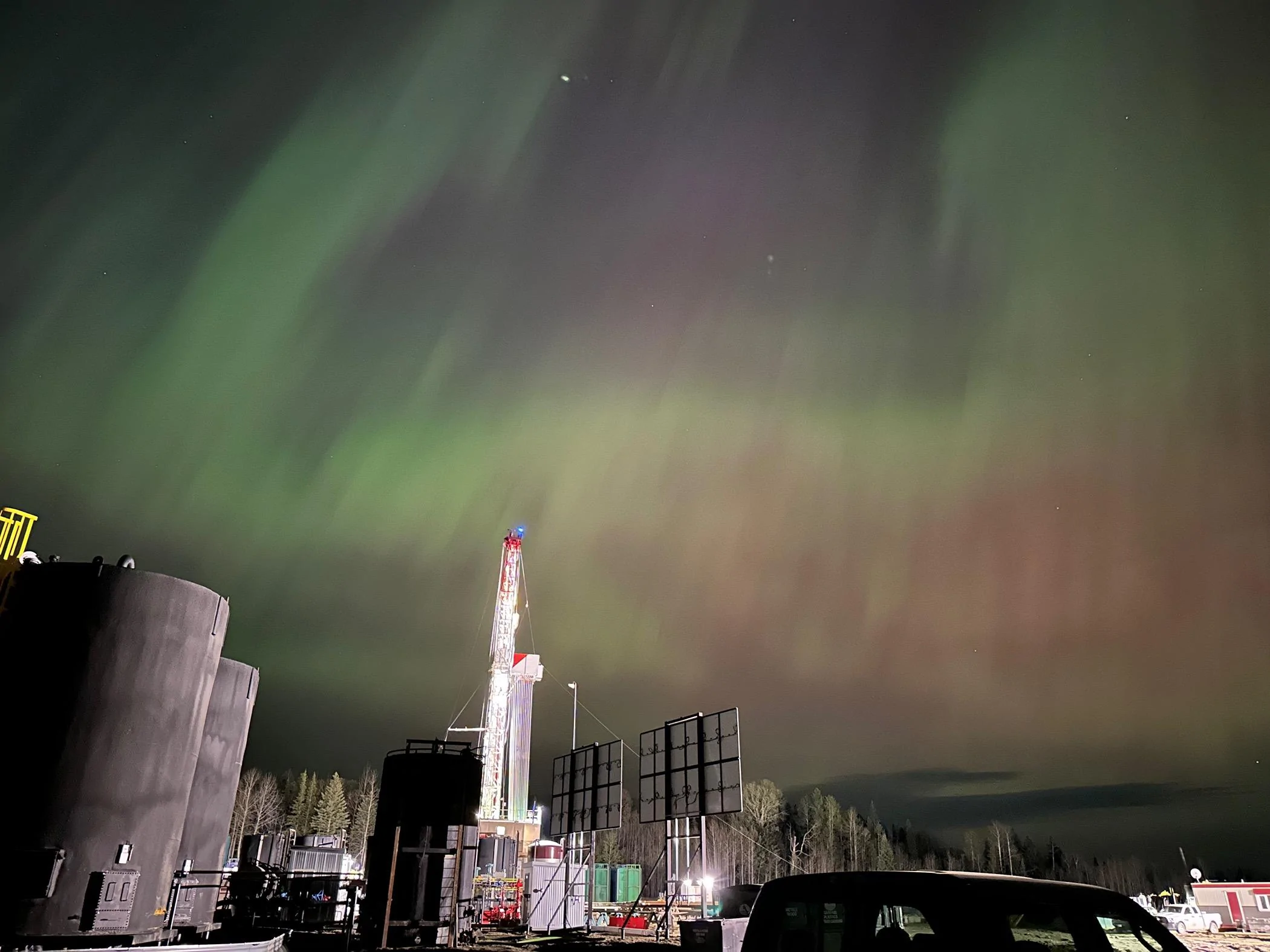 Rivian R1T R1S Aurora Rivian photos - post yours! IMG_4826