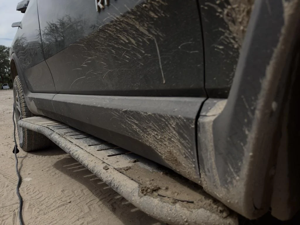 Rivian R1T R1S Off-Road Wheeling with Megawatt Rock Sliders on an R1S - A Review 08520200-68B6-4991-B843-B03989D893F7_1_105_c