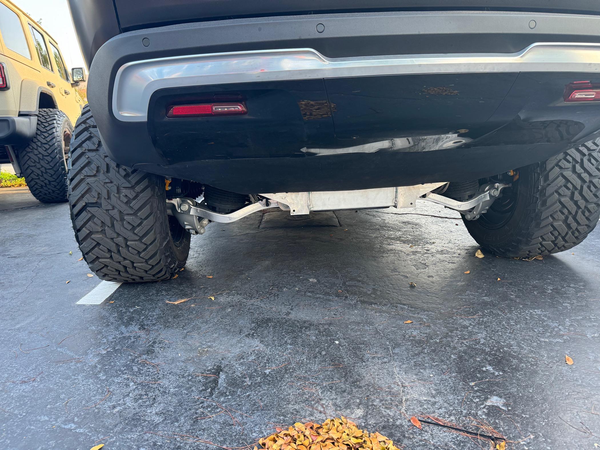 Rivian R1T R1S SoFlo R1S IMG_5030
