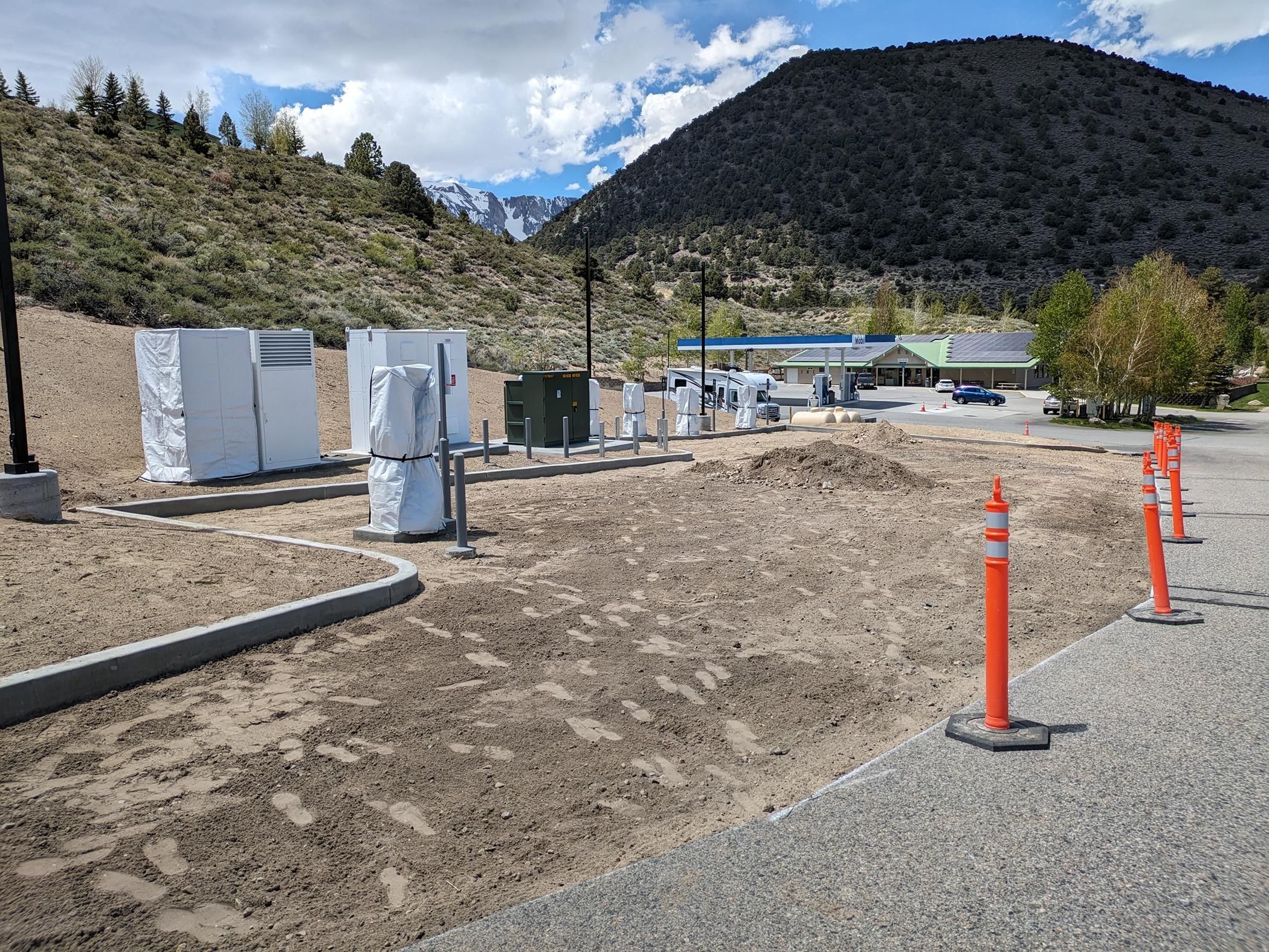 Rivian R1T R1S Current status of new RAN charging station near Yosemite National Park PXL_20240513_193257160