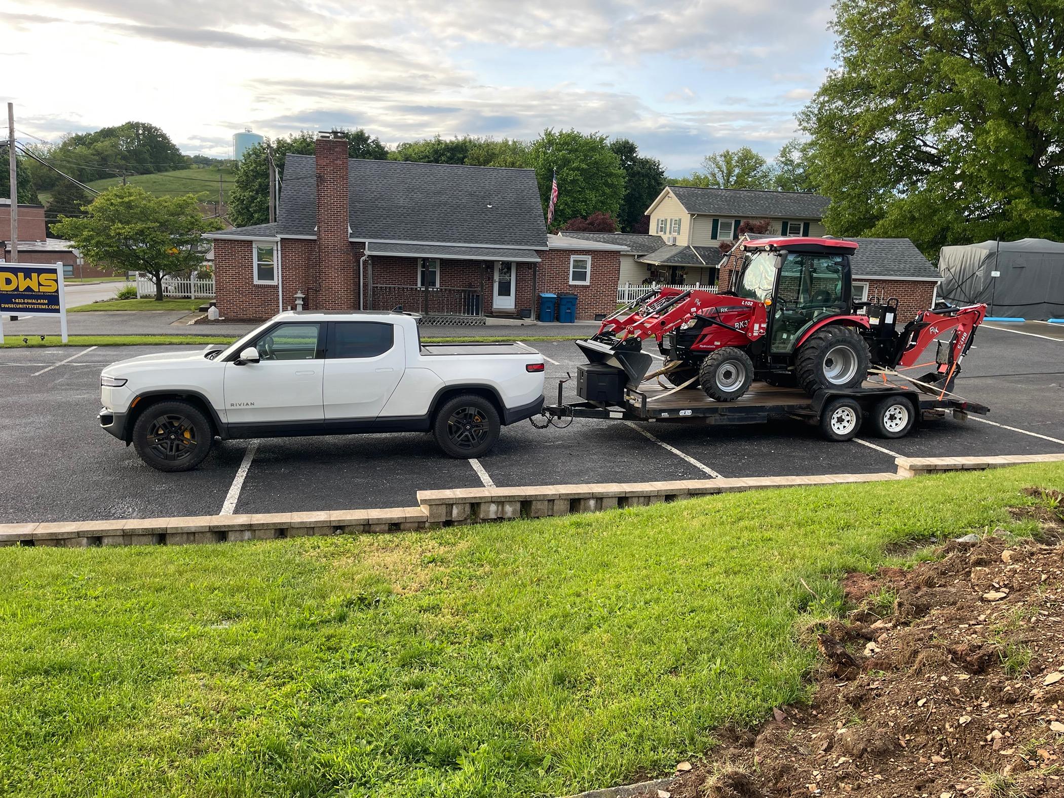 Rivian R1T R1S Towing + Efficiency: Please post your experience! IMG_7871