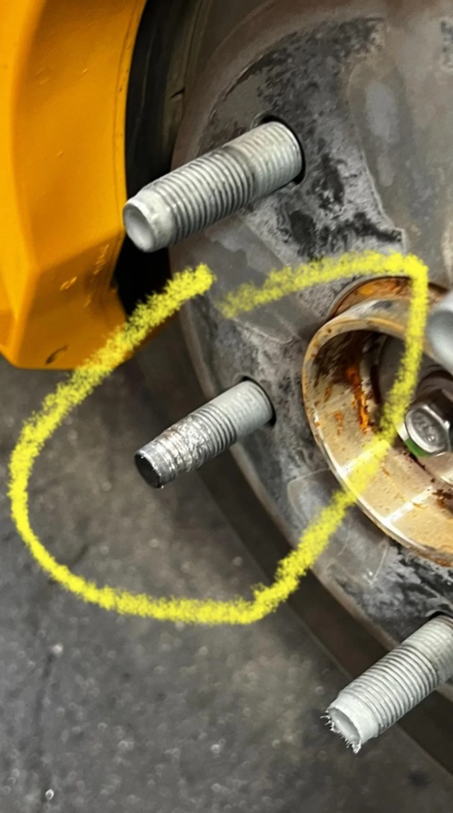 Rivian R1T R1S Axle Stud / Bolt Replacement  - Help/Opinions/Experience IMG_1758