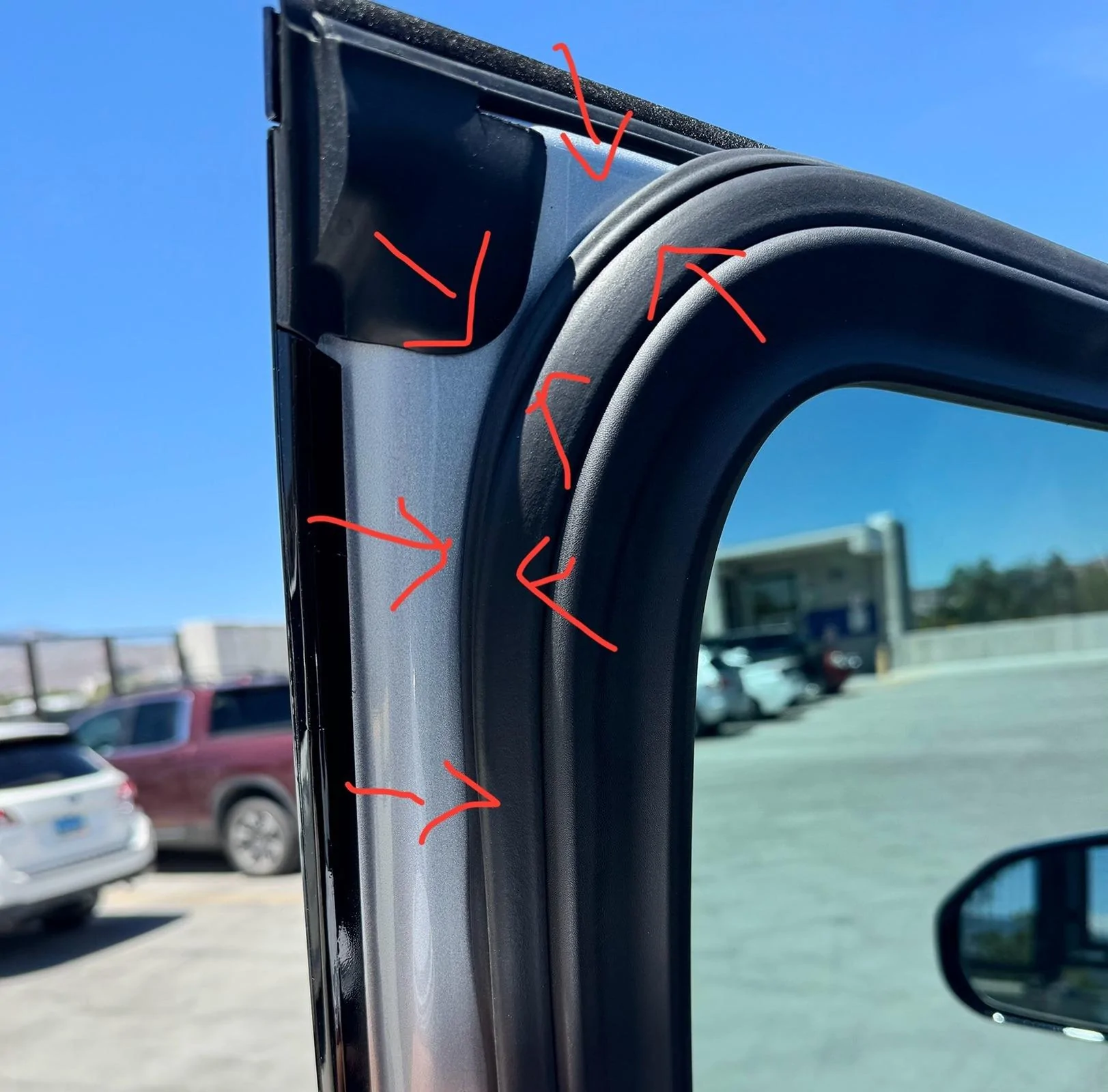 Rivian R1T R1S Guide: R1S / R1T Wind Noise FIX! door L shaped seal