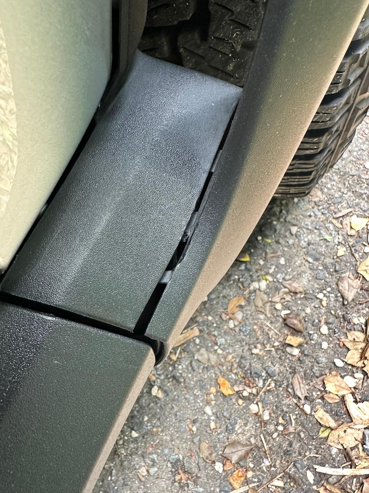 Rivian R1T R1S Demo Rivians Now for Sale R1T_FENDER_02