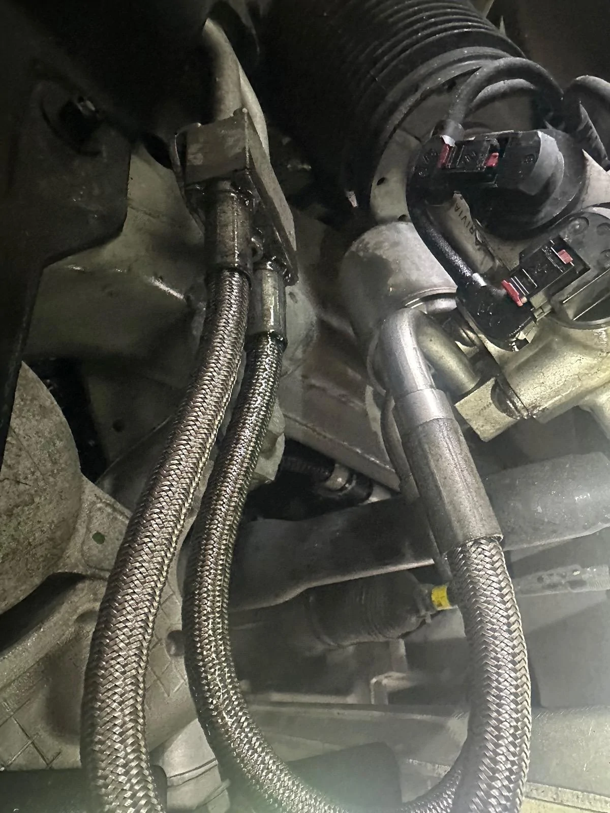 Rivian R1T R1S Fluid leaking from the shock absorber. IMG_3151