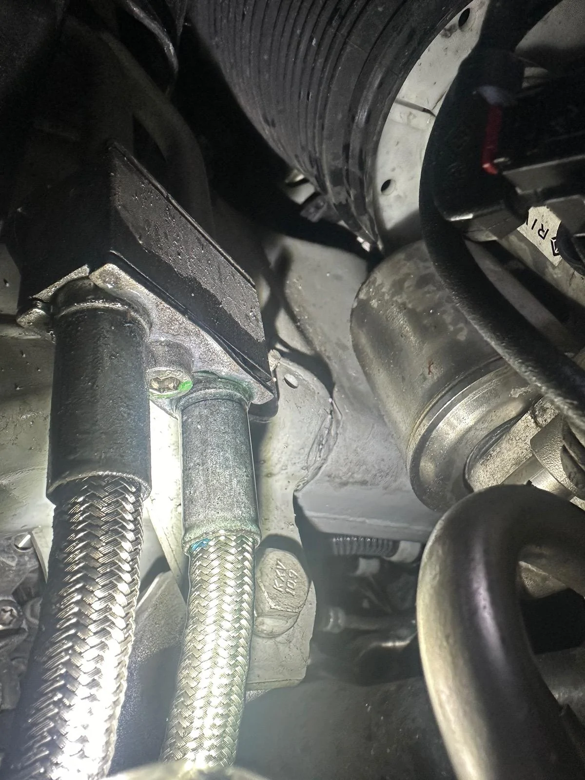 Rivian R1T R1S Fluid leaking from the shock absorber. IMG_3155
