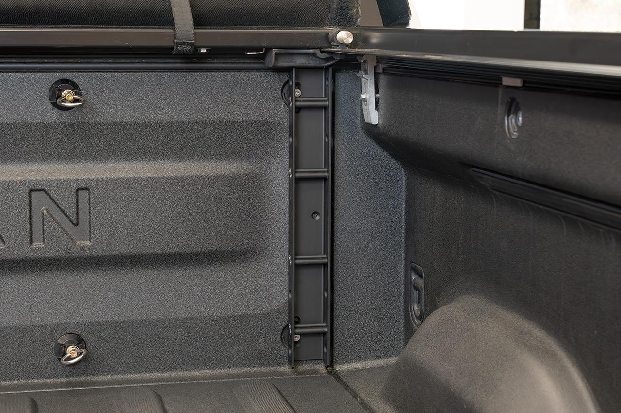 Rivian-Crossbar-Rack-Mount-11.jpg