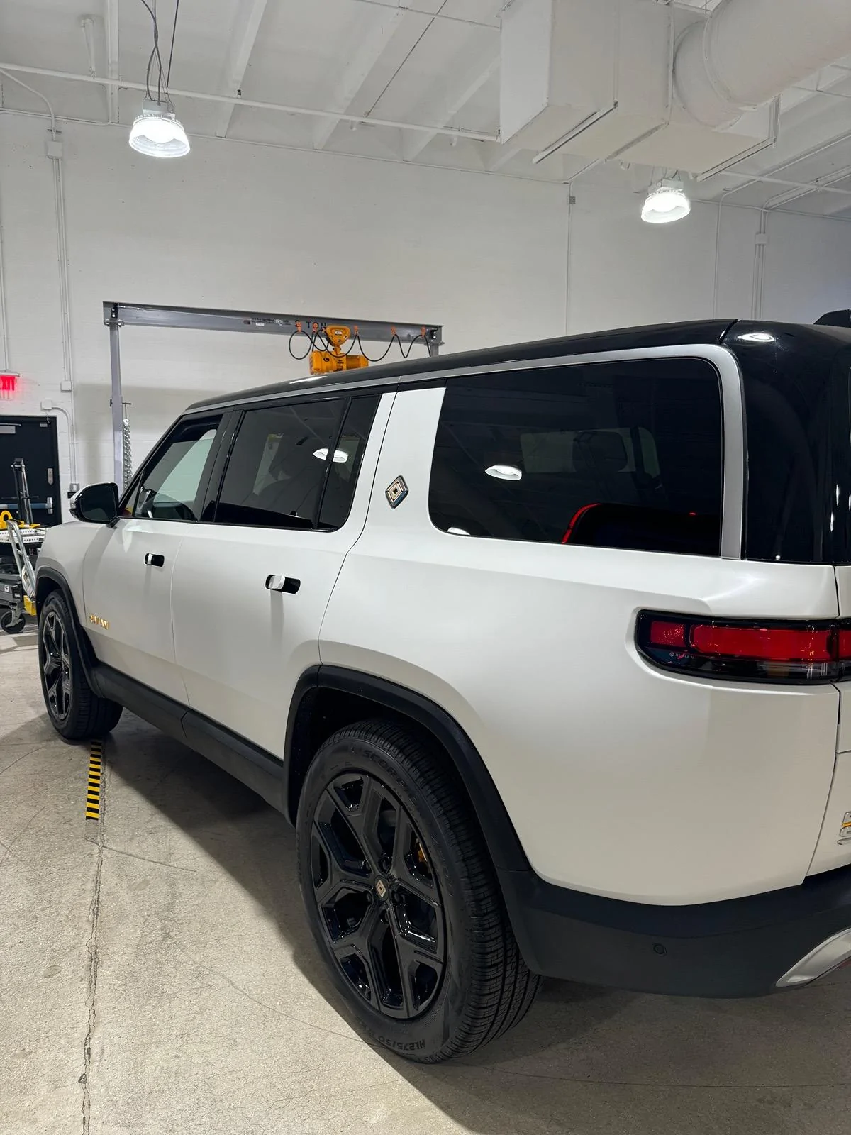 Rivian R1T R1S Help me decide between Gloss White and XPEL Stealth White Wrap IMG_3807