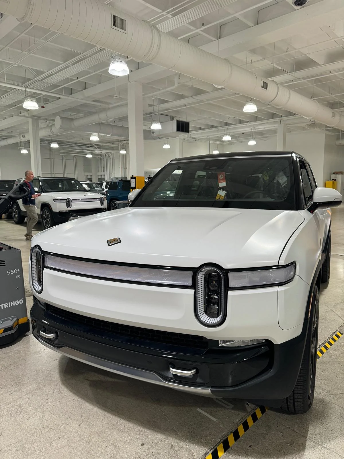 Rivian R1T R1S Help me decide between Gloss White and XPEL Stealth White Wrap IMG_3811