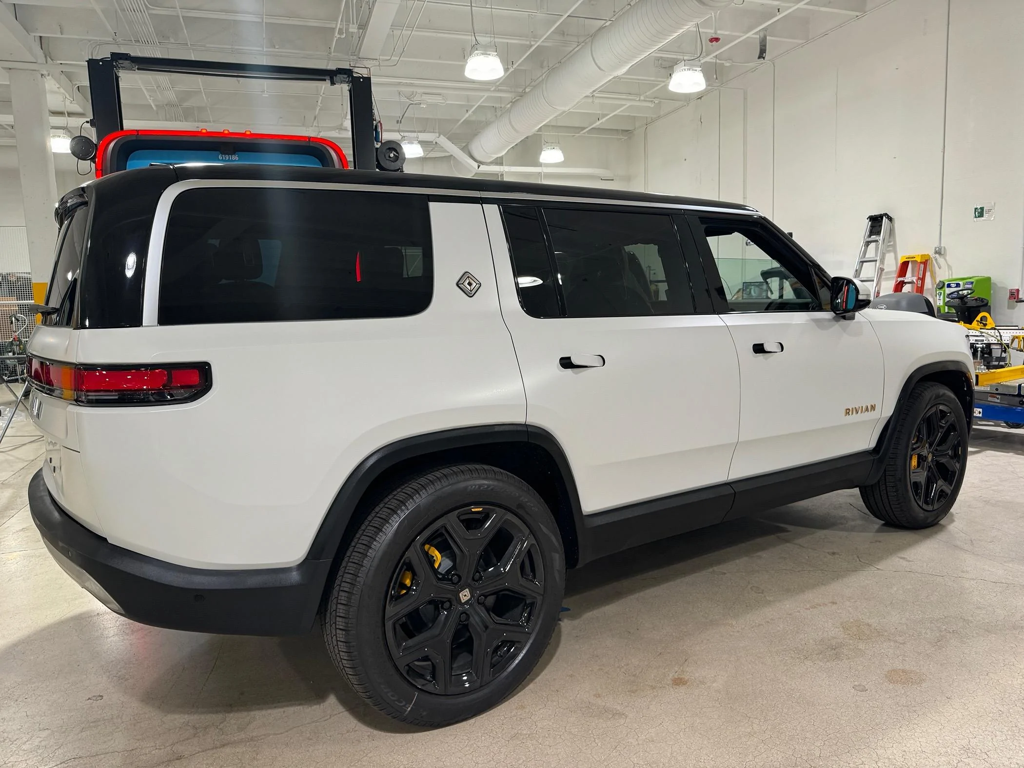 Rivian R1T R1S Help me decide between Gloss White and XPEL Stealth White Wrap IMG_3809