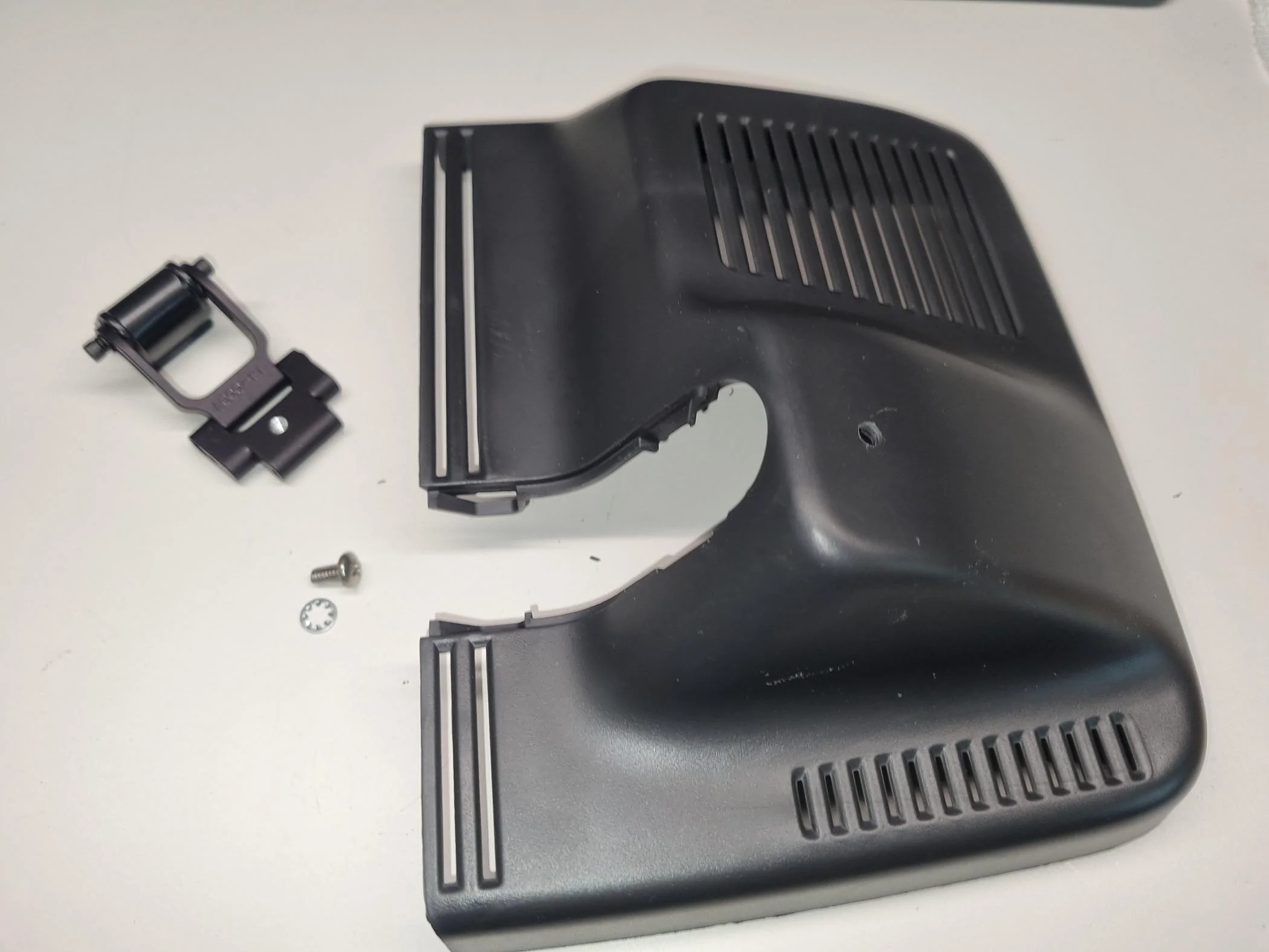Rivian R1T R1S Radar Detector hardwire, who has done it? 20240427_144208