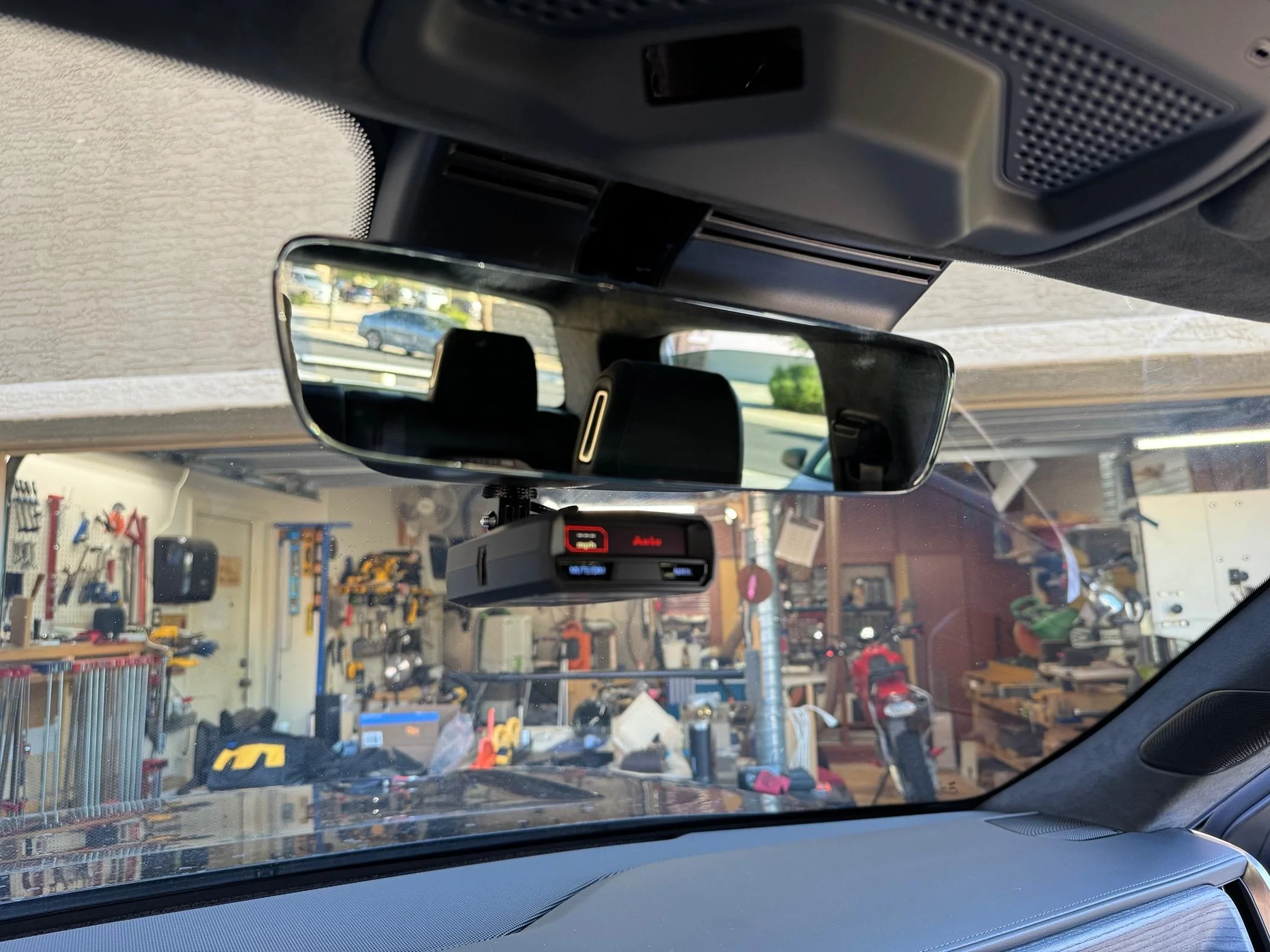 Rivian R1T R1S Radar Detector hardwire, who has done it? IMG_2389