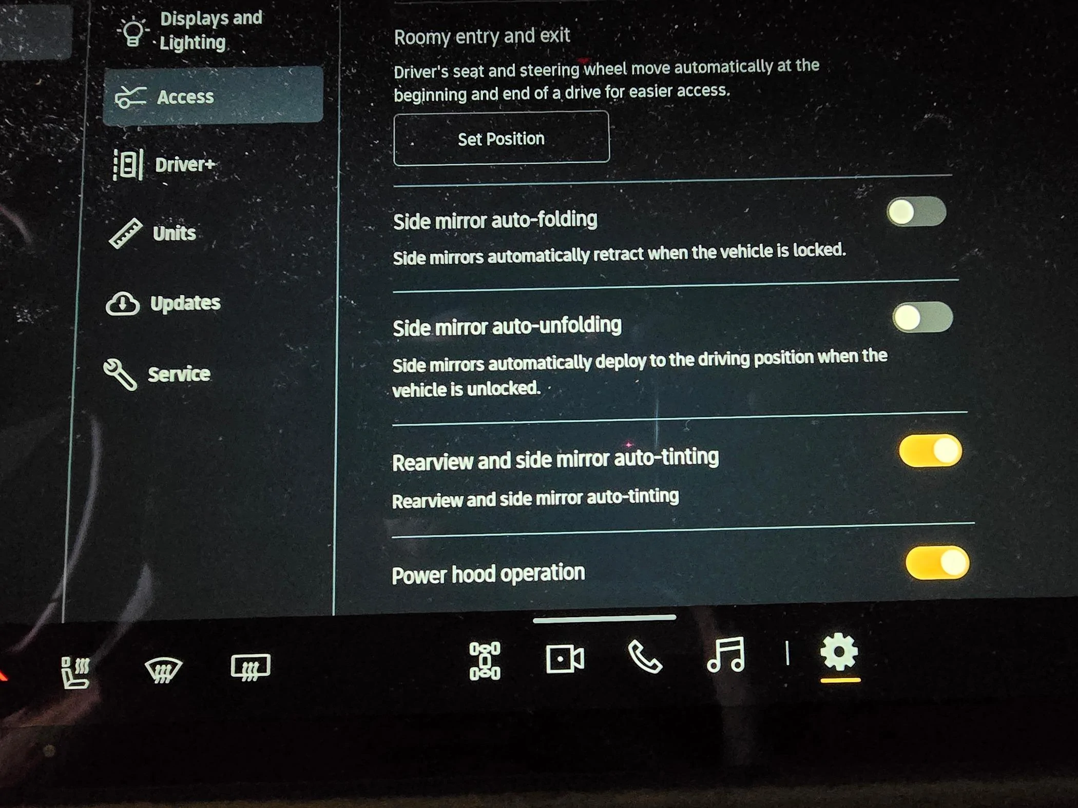 Rivian R1T R1S Anyone have to use the SOS button yet? 20240519_134318