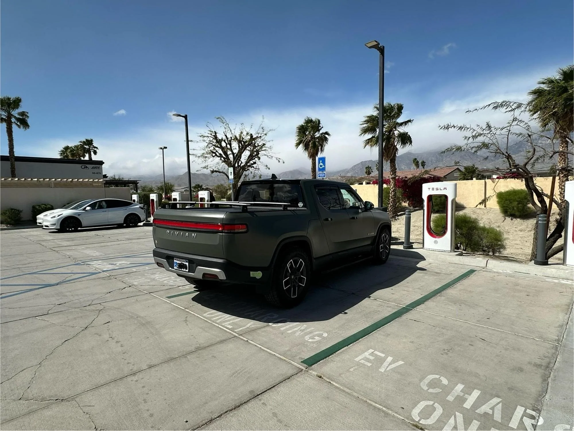 Rivian R1T R1S Conflict at the Supercharger Cathedral City Tesla
