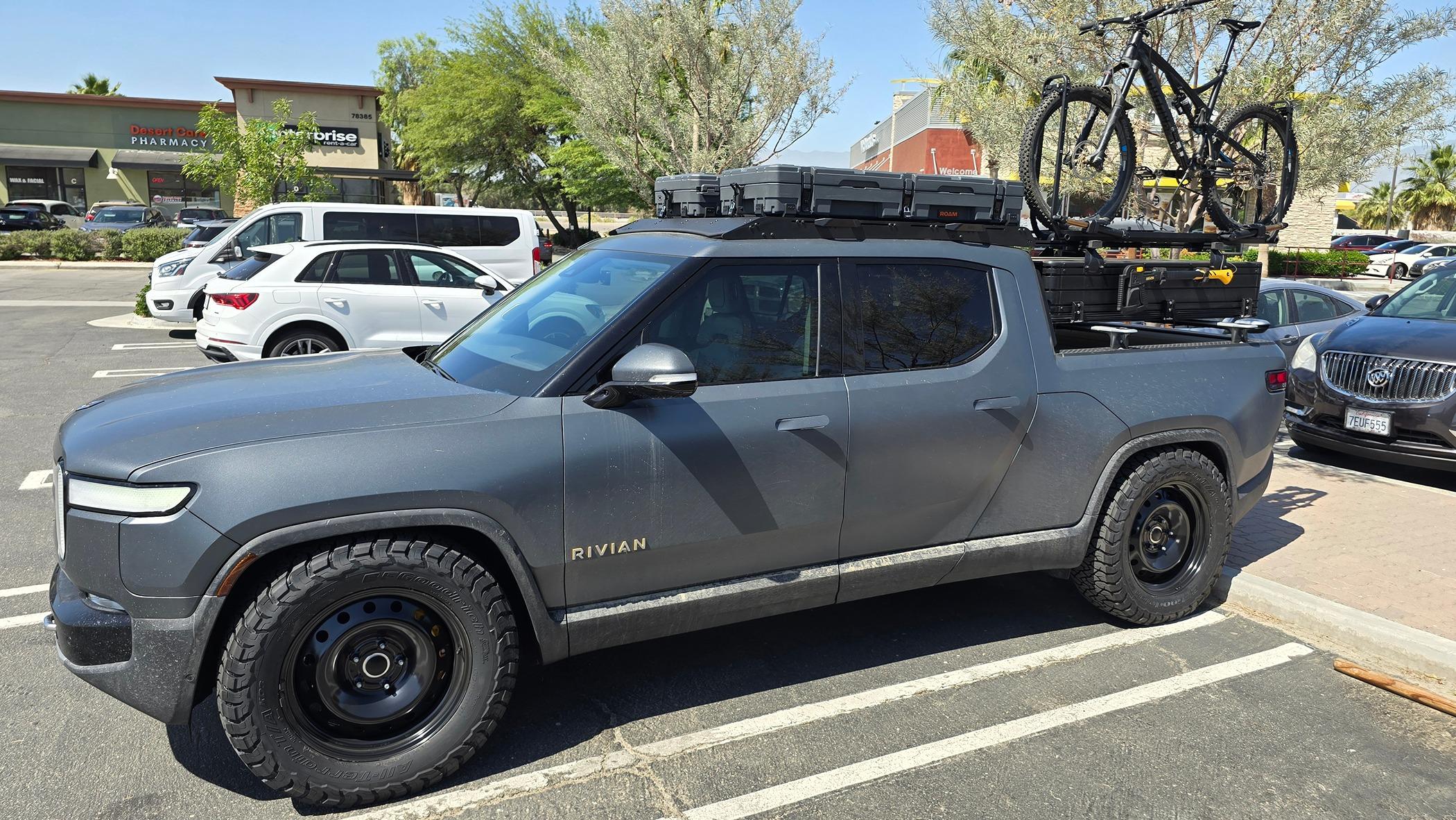 Rivian R1T R1S Matte wrap gang! Let's see photos of your matte Rivian R1T & R1S 20240516_102641