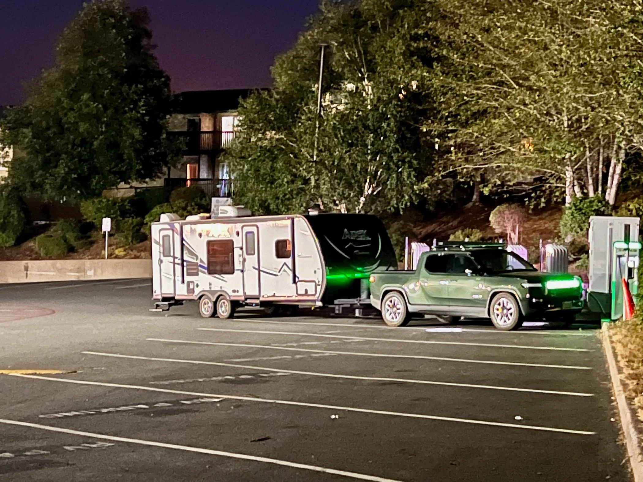 Rivian R1T R1S First Experience pulling the Airstream Trade Wind with R1T IMG_4205
