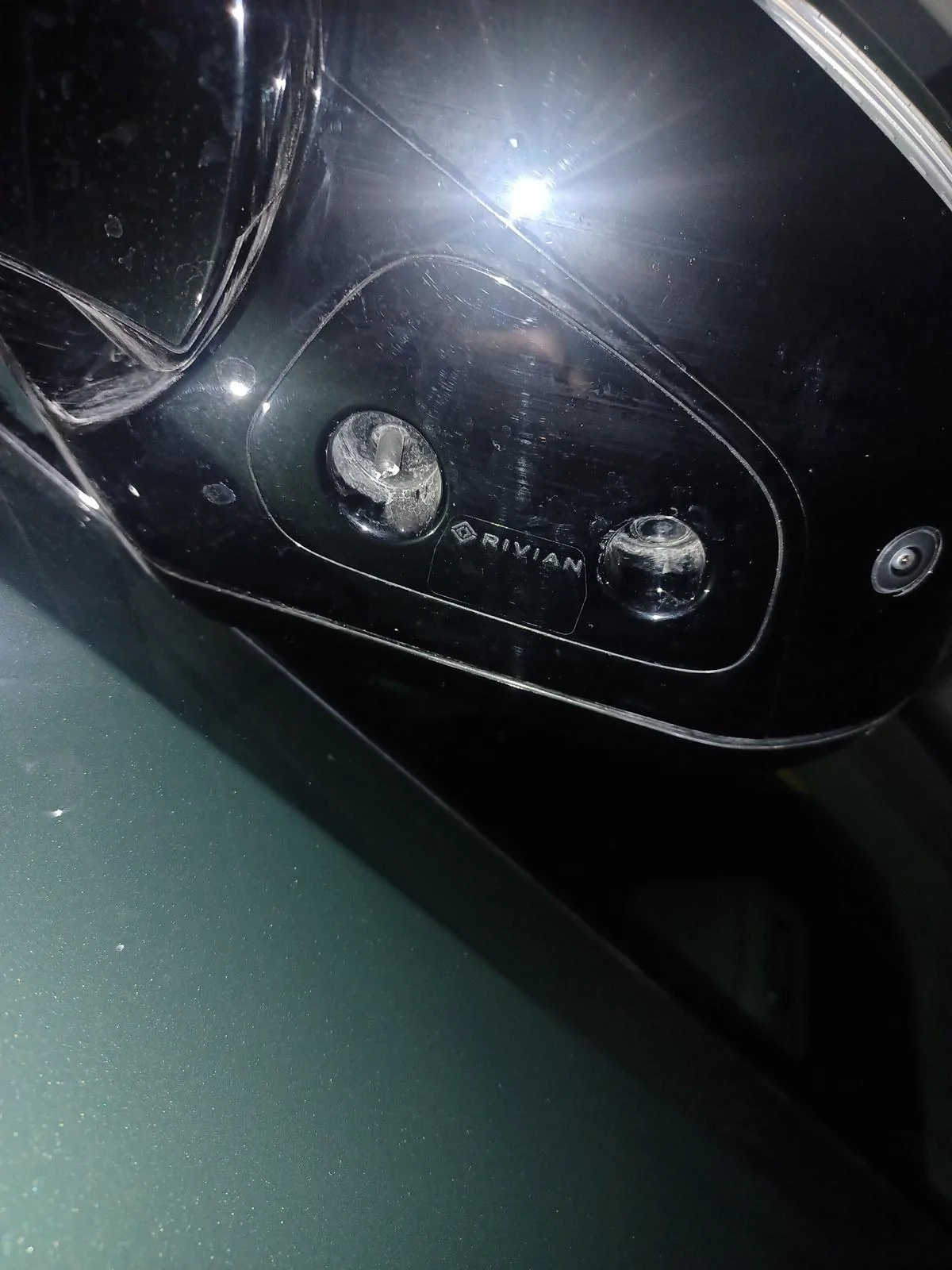 Rivian R1T R1S Am I missing something? 20240521_201619