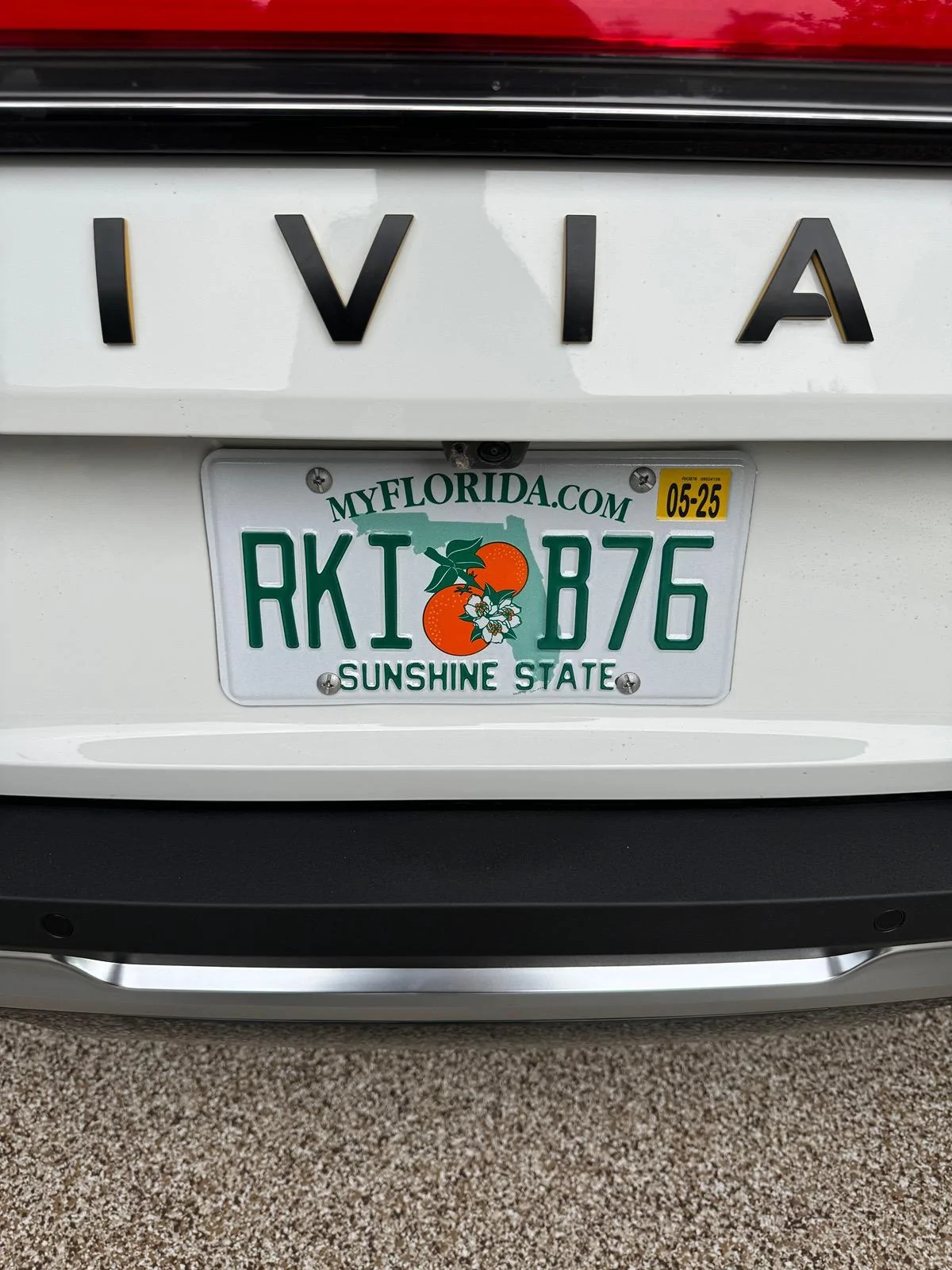 Rivian R1T R1S Black Emblems from Abstract Ocean IMG_7964