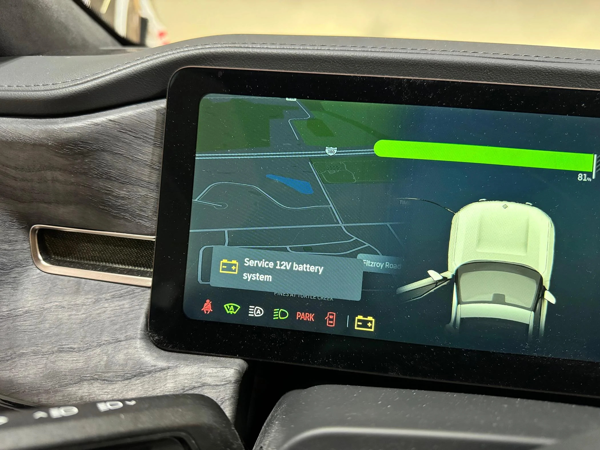 Rivian R1T R1S "Exit truck and stay away..."  DCFC battery alert IMG_2201