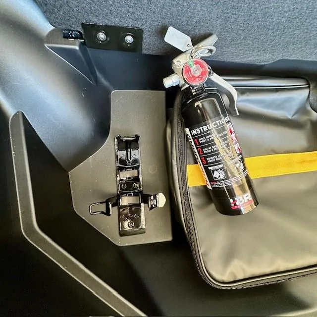 Rivian R1T R1S Where to place a Fire Extinguisher 08