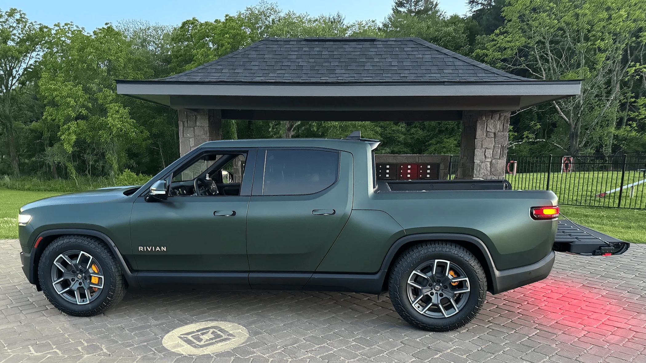 Rivian R1T R1S Matte wrap gang! Let's see photos of your matte Rivian R1T & R1S Screenshot 2024-05-28 at 11.03.52 PM