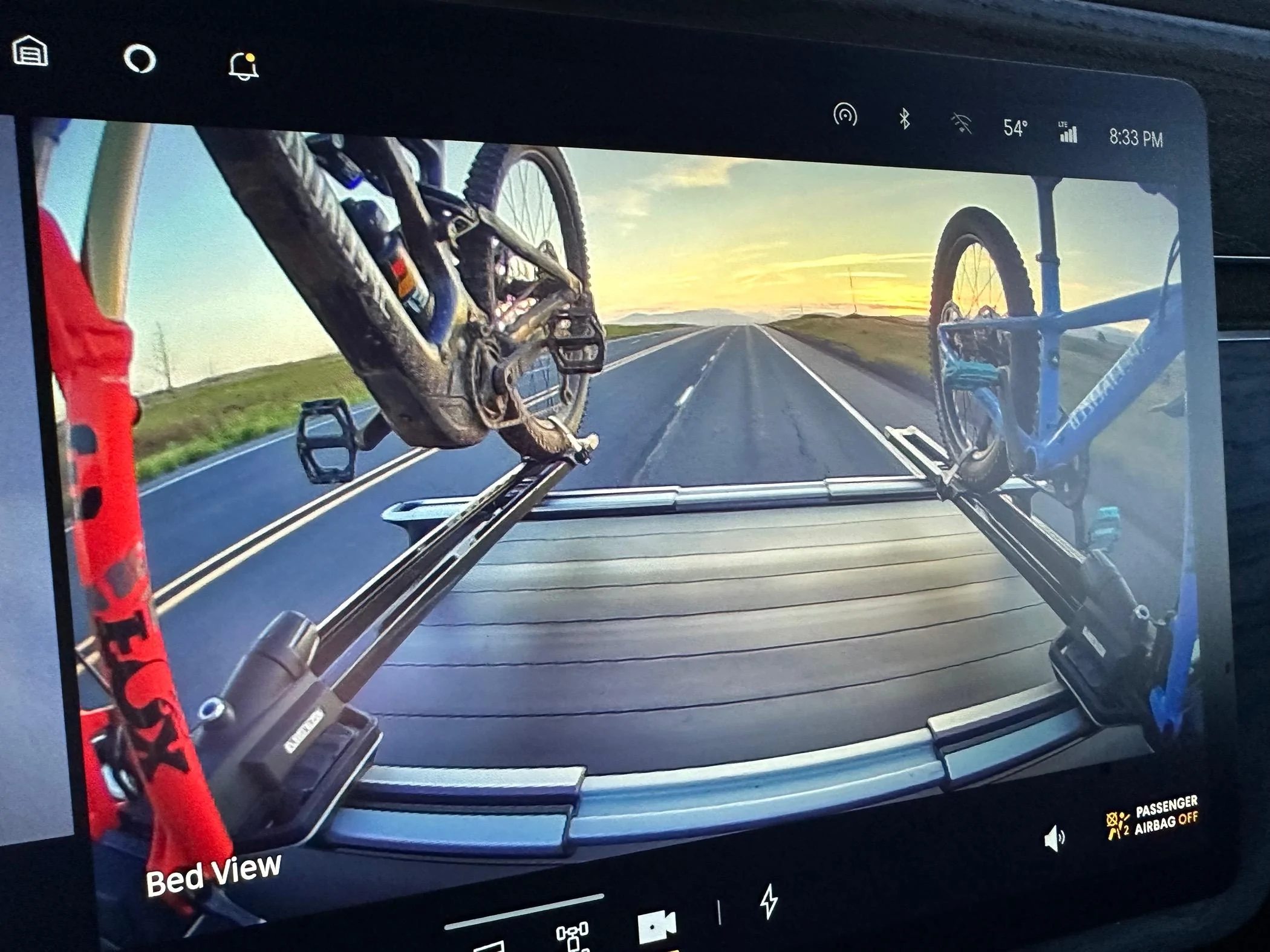 Rivian R1T R1S Recommendation needed: bike rack/mount compatible with Rivian crossbars IMG_3651