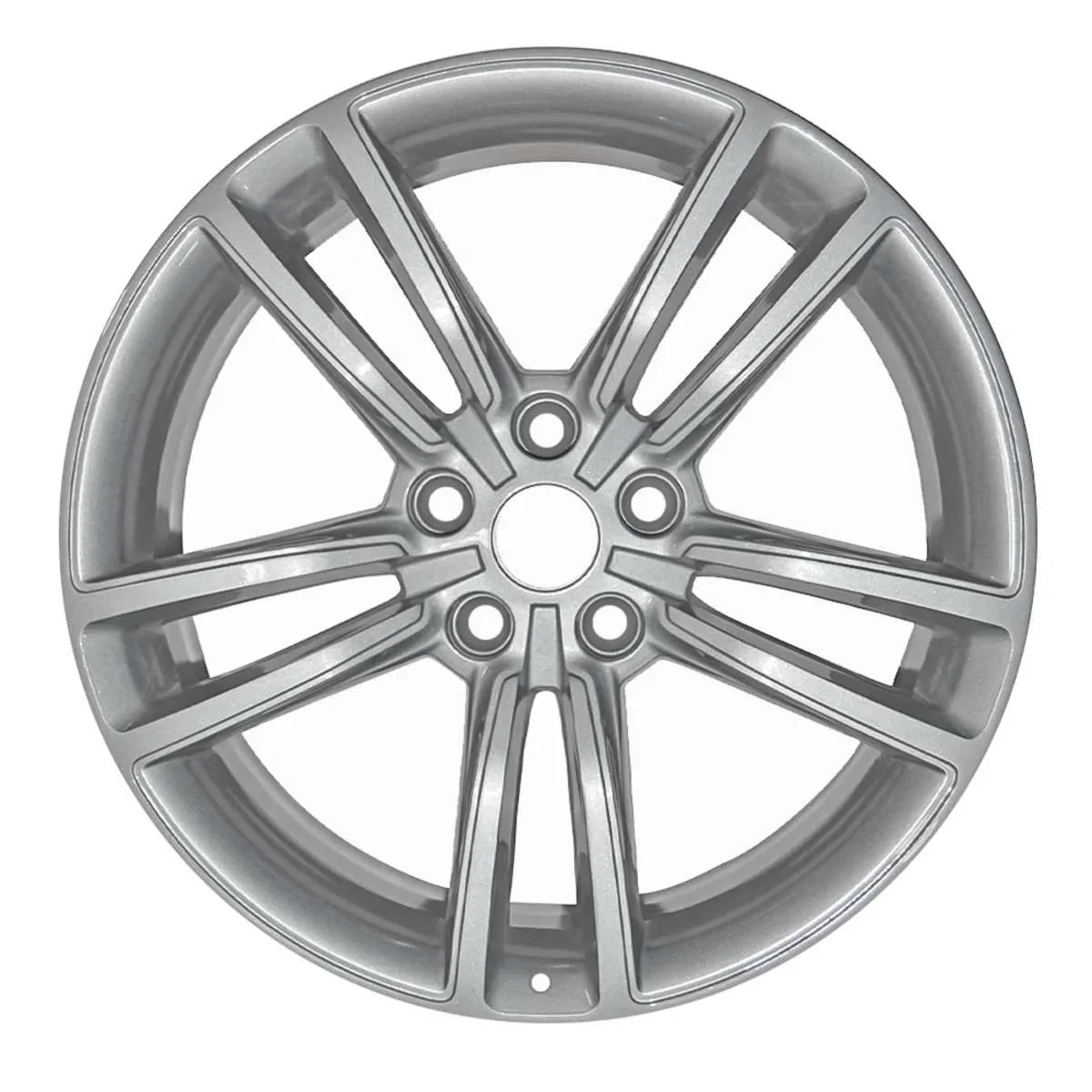 Rivian R1T R1S New R1 Refresh spotted photos! [Updated w/ New Wheel Aero Covers pic] w98910s_d712eb08-80a7-48e9-b280-8bb11046c1d2