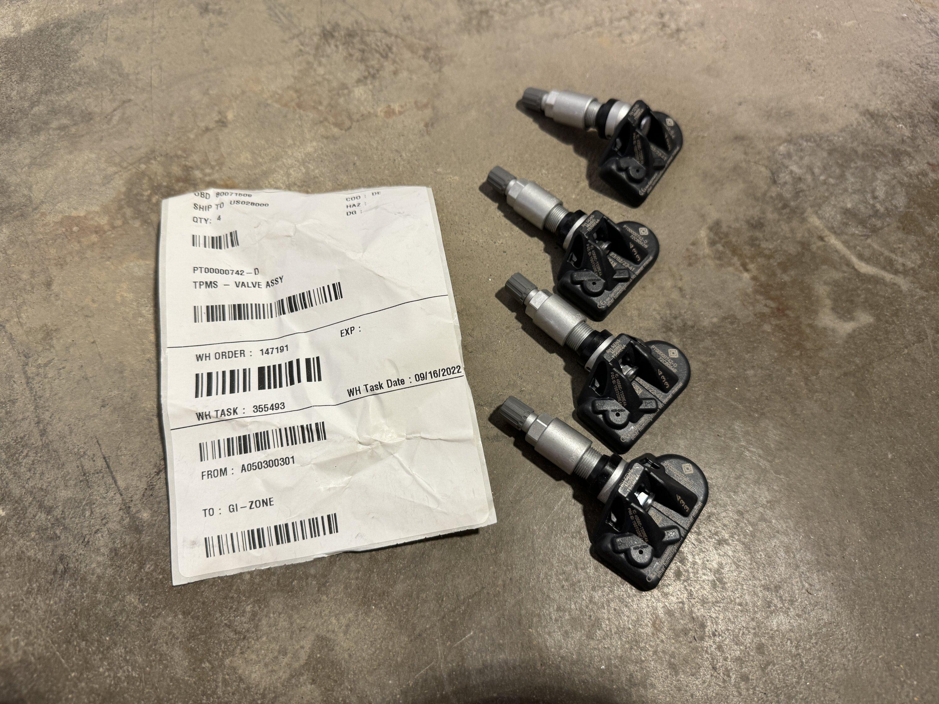 Rivian R1T R1S Free TPMS for R1T - Long Beach rivian TPMS.JPG