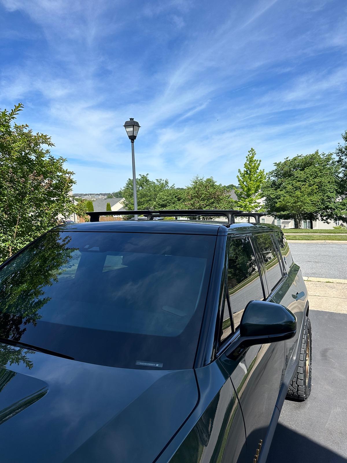 Rivian R1T R1S Blacking Out Crossbars IMG_2091