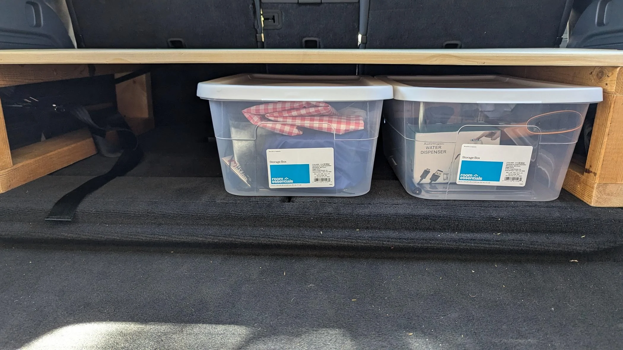 Rivian R1T R1S R1S Cargo Shelf 1000011273