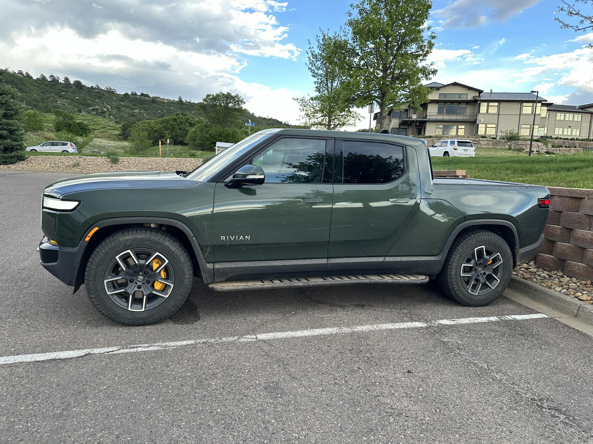 Rivian R1T R1S Colorado Checking In 447454192_10102923420639206_281774325900757542_n
