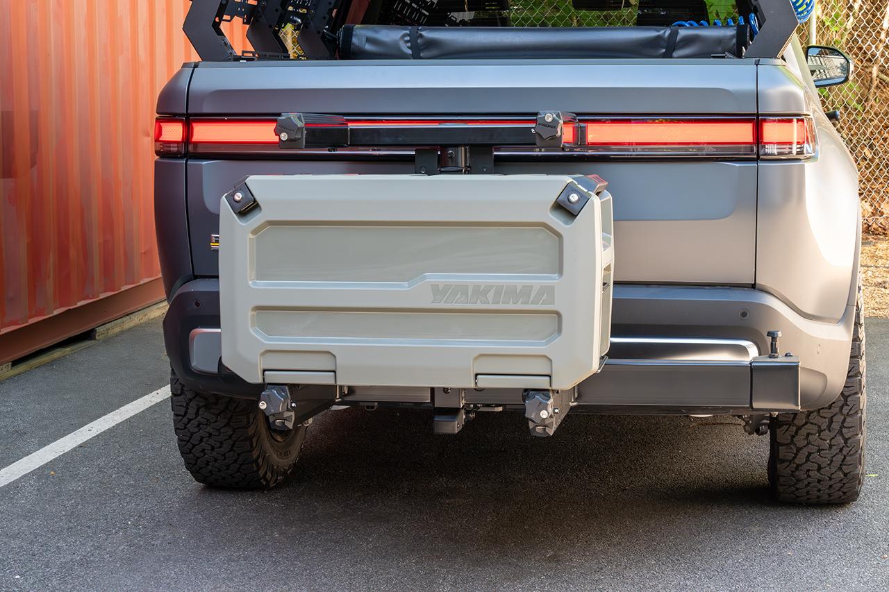 Rivian R1T R1S Yakima OpenRange Camp Kitchen - Converted to Electric Cook Top - EV Sportline Rivian-R1T-Yakima-Camp-Kitchen-1
