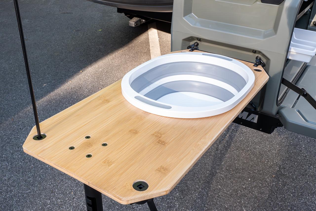 Rivian R1T R1S Yakima OpenRange Camp Kitchen - Converted to Electric Cook Top - EV Sportline Rivian-R1T-Yakima-Camp-Kitchen-5