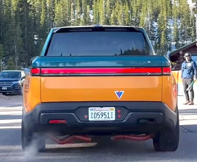 Rivian R1T R1S Pikes Peak R1T Refresh / Facelift Model Spotted! Pikes Peak Rivian R1T spotted