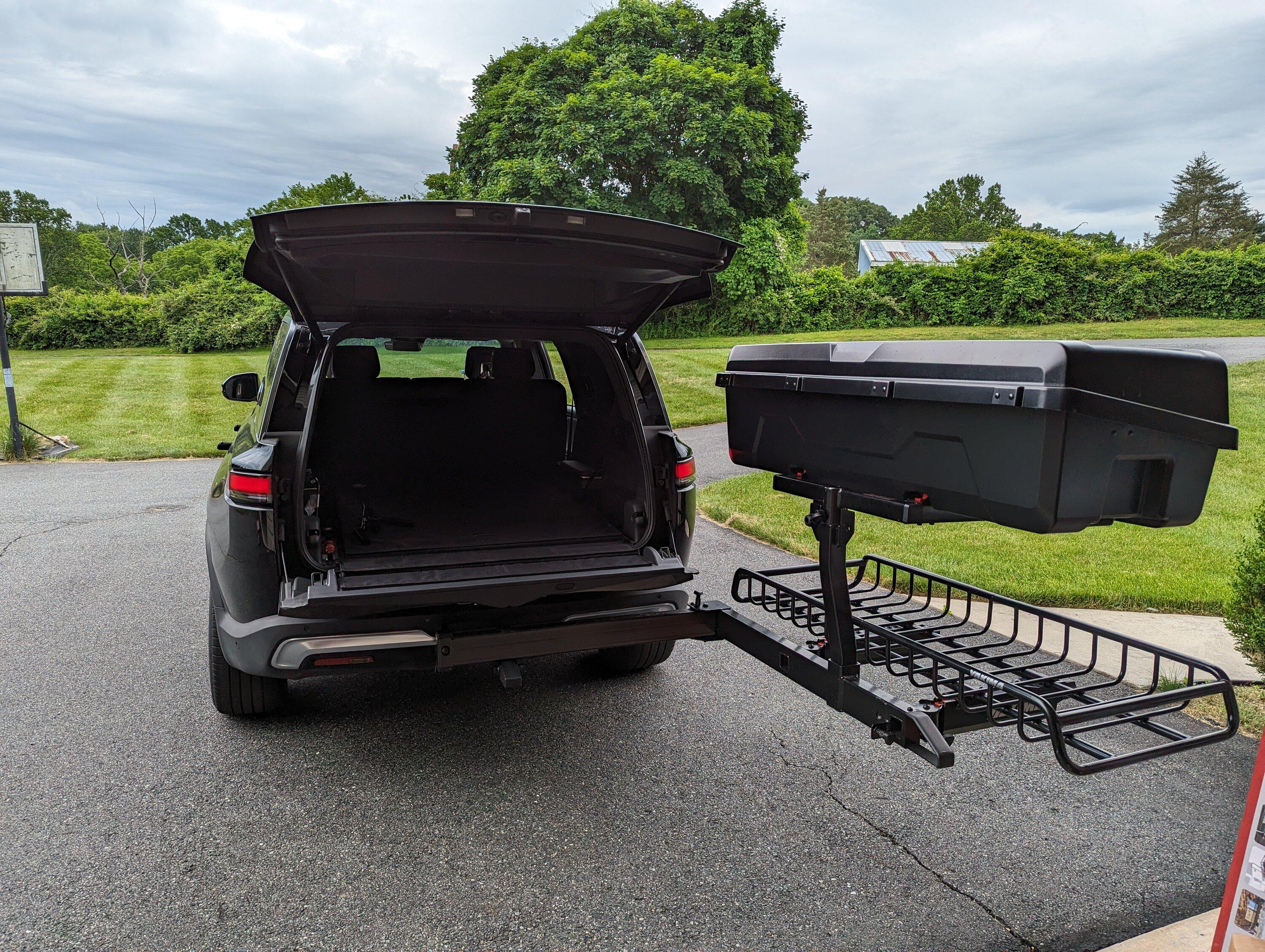 Rivian R1T R1S Yakima EXO System is the best swing away cargo hitch-based solution for my R1S YakimaEXO_RivianR1S_rearview_swingout_openhatch