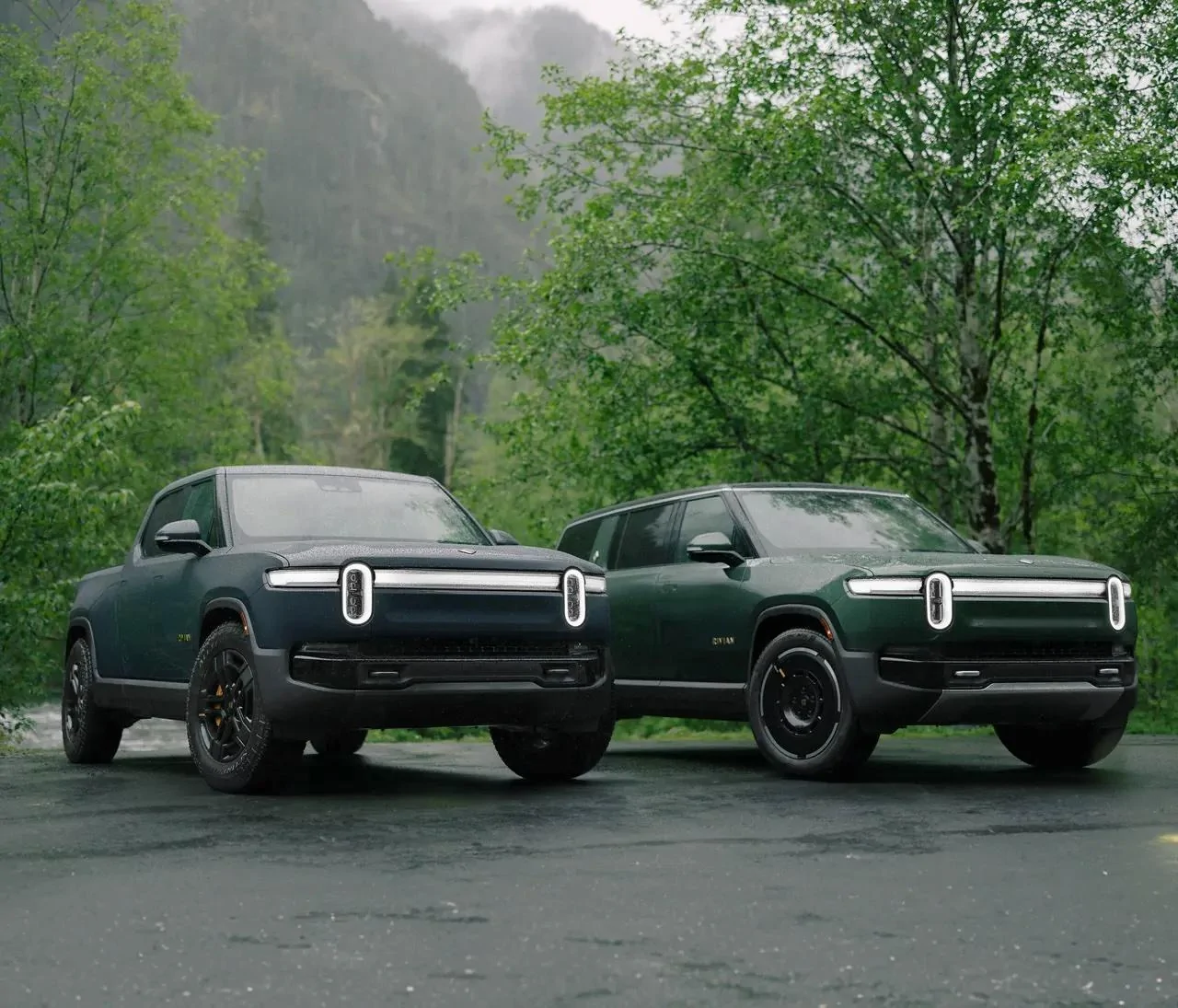 Rivian R1T R1S Official: 2025 R1T & R1S Refresh / Facelift (2nd Gen) Specs and Photos!  Quad Motor gets 1,025 HP and 0-60 in 2.5 Seconds!!! asdf copy