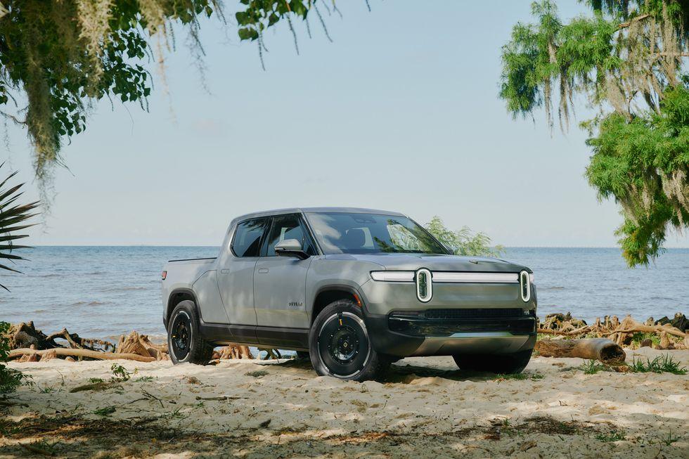 Rivian R1T R1S Official: 2025 R1T & R1S Refresh / Facelift (2nd Gen) Specs and Photos!  Quad Motor gets 1,025 HP and 0-60 in 2.5 Seconds!!! 2025-rivian-r1t-108-665f78ba2ecfd-